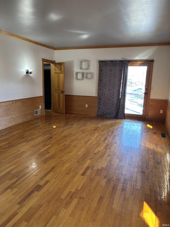 Building Photo - 4353 N County Rd