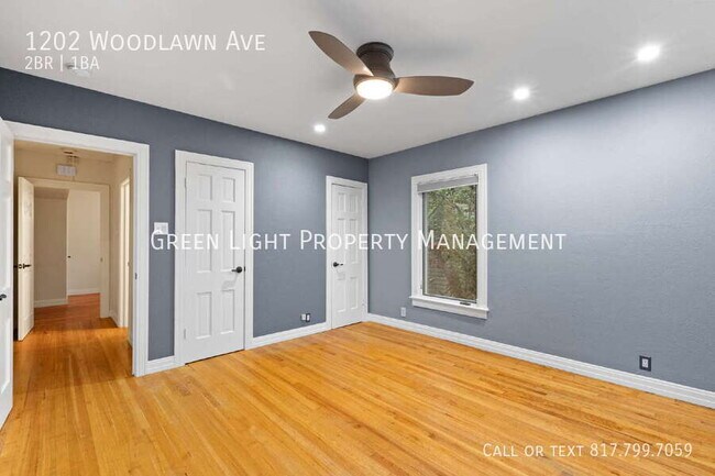 Building Photo - 1202 Woodlawn Ave