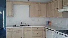 Building Photo - Room in House on Santell Ln