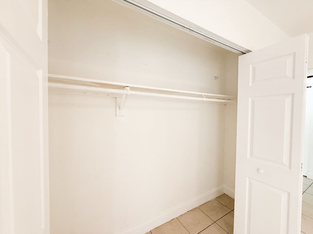 Building Photo - 7917 SW 104th St