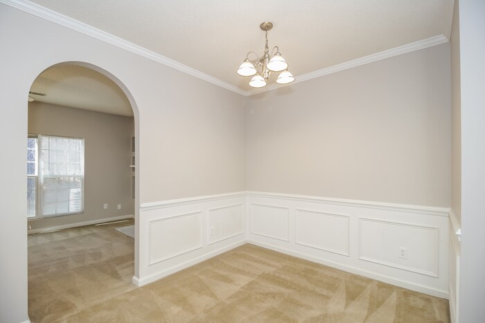 Building Photo - 4880 W Park Cir