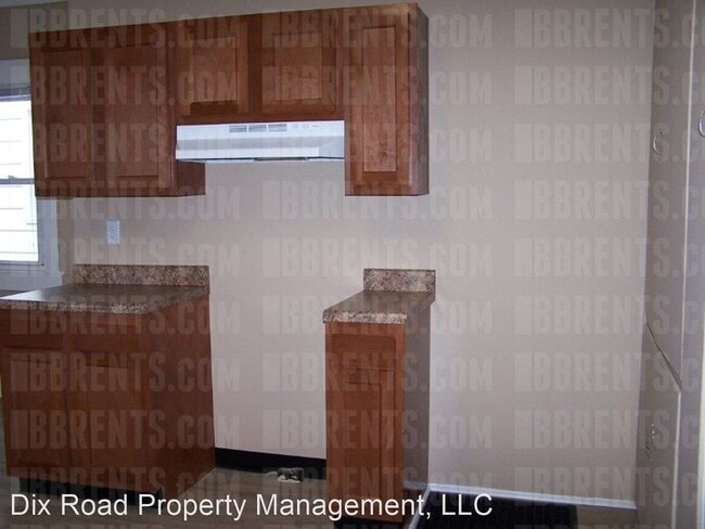 Building Photo - 3 br, 2 bath House - 116 Heaton Ave