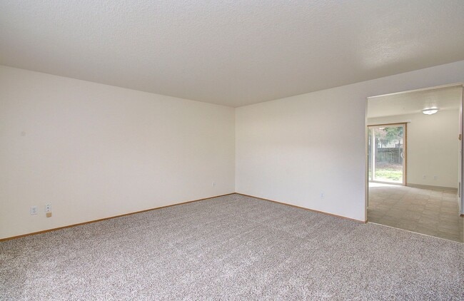 Building Photo - 3bd 2ba Single Level Home in Mountain View Neighborhood