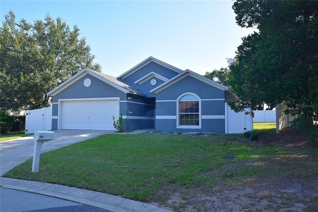 Building Photo - 500 Lake Charles Dr