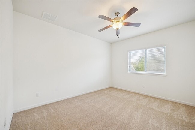 Building Photo - 183 Kendrick Pines Blvd