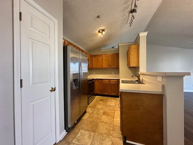 Building Photo - 5008 Lawndale Dr