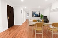 Building Photo - 154 S 4th St