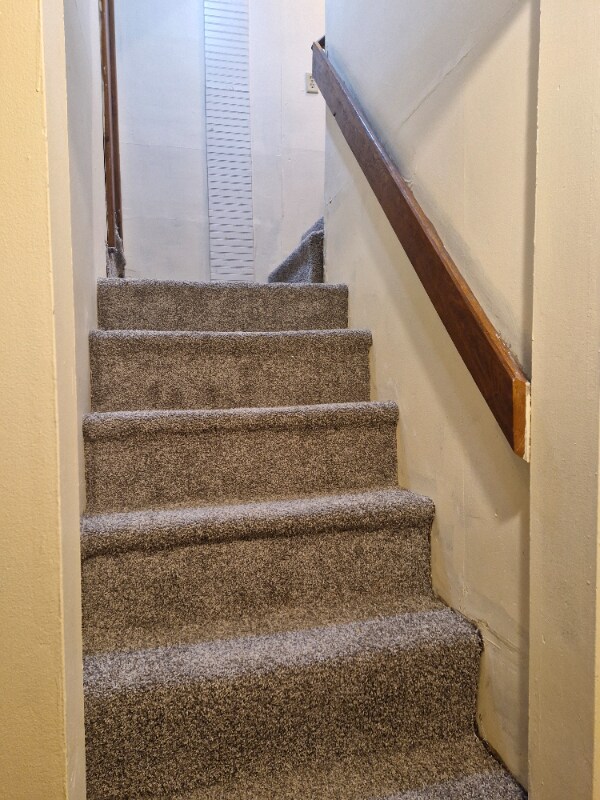 Building Photo - 8 Hooper St