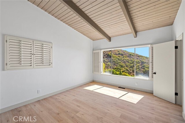 Building Photo - 1220 Anacapa Way