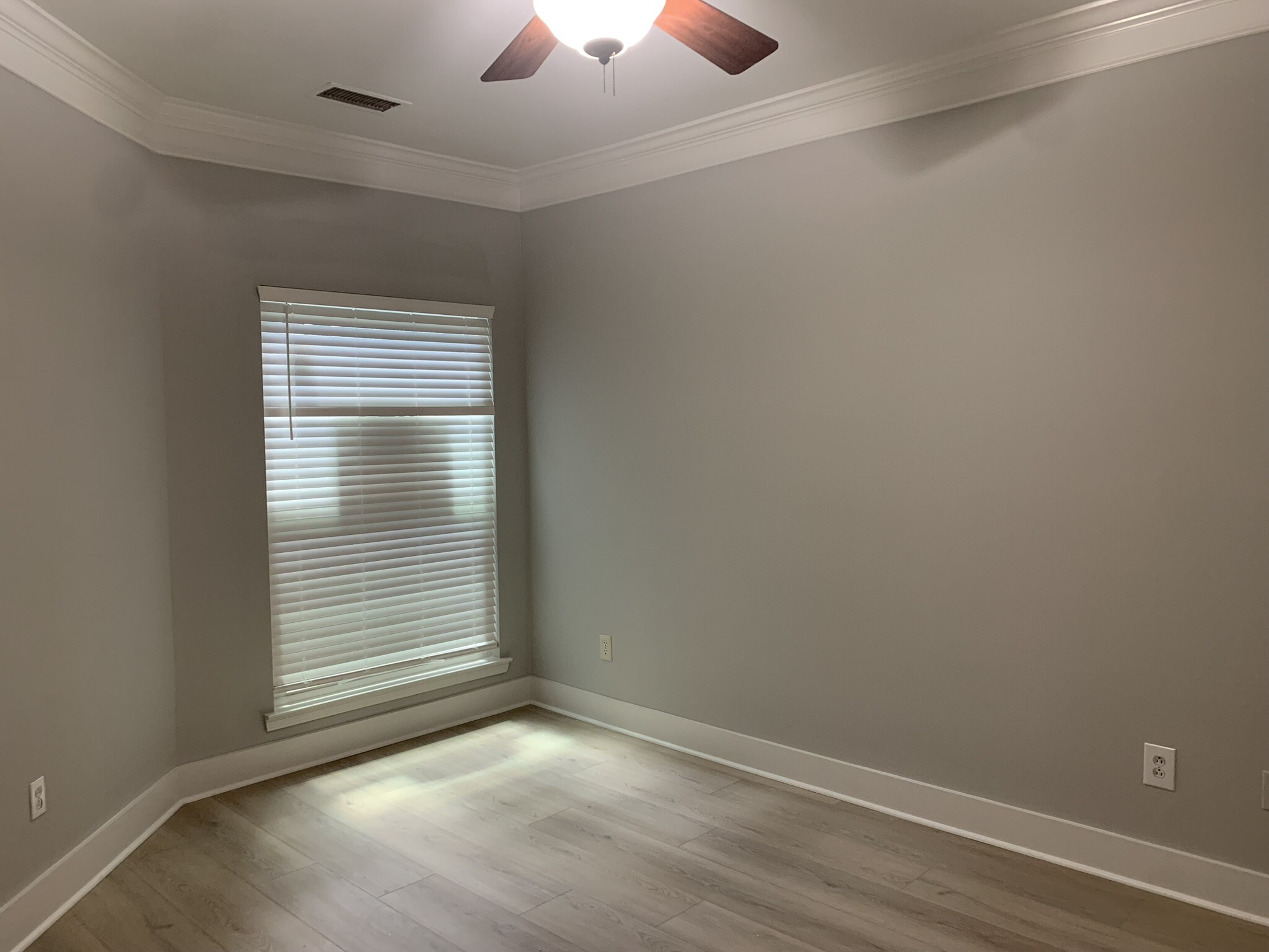 Building Photo - 18769 Vineyard Point Ln