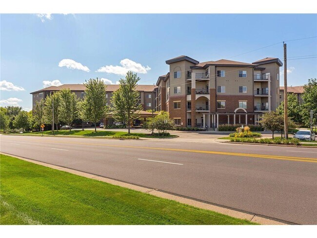Building Photo - 7100 Metro Blvd
