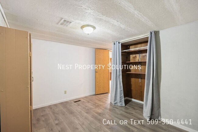 Building Photo - 16388 Rd I NE