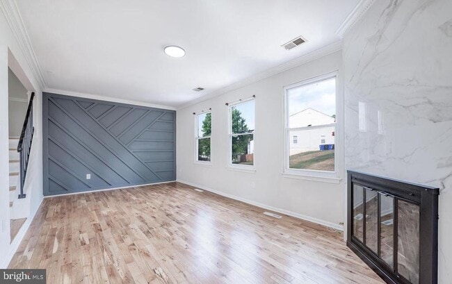 Building Photo - 6921 Scotch Dr