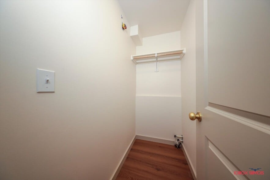 Building Photo - 13770 E Rose Garden Cir