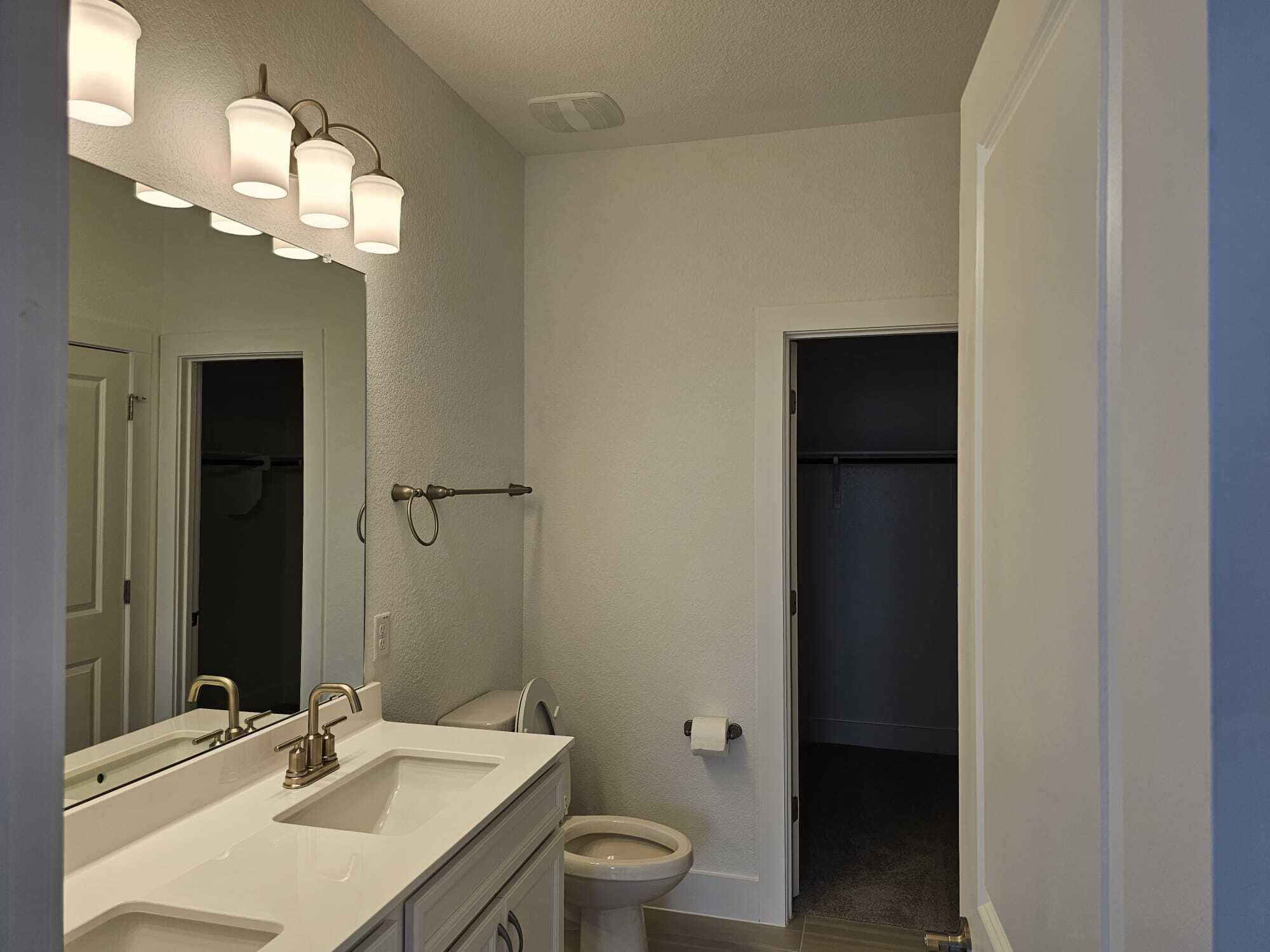 Building Photo - 432 Bristlecone Bnd