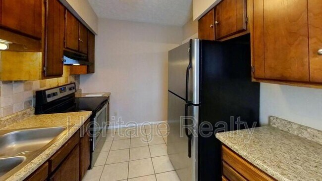 Building Photo - 10503 Haleyford Ln