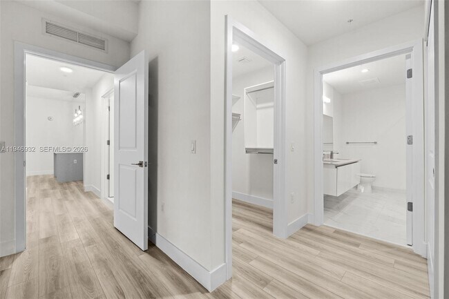 Building Photo - 101 Diplomat Pkwy