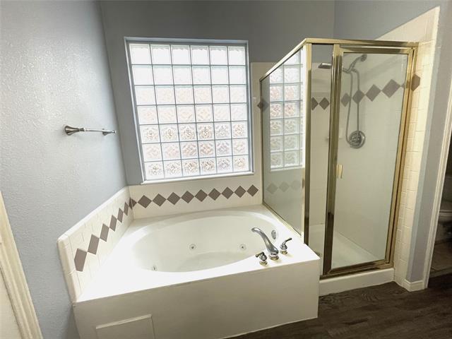 Building Photo - 2509 Cross Haven Dr