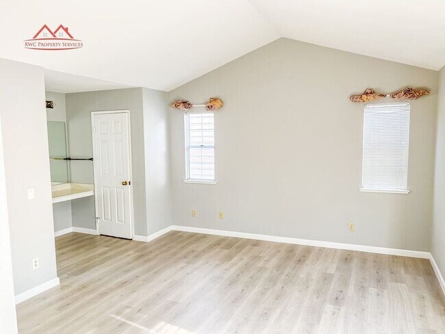 Building Photo - 931 Coventry Cir