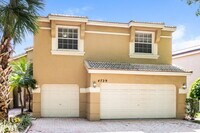 Building Photo - 4729 NW 115th Ave