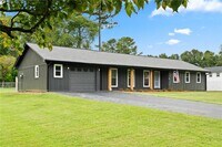 Building Photo - 3251 Plains Way