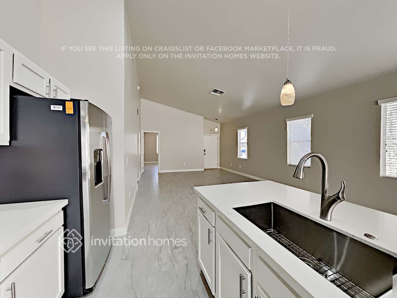 Building Photo - 2107 S Gordon