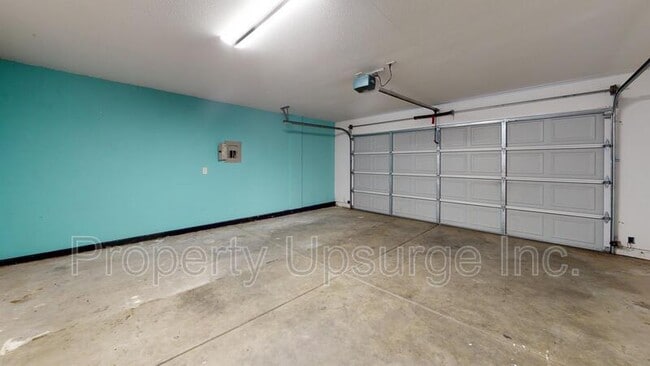 Building Photo - 3690 Silvario Ct