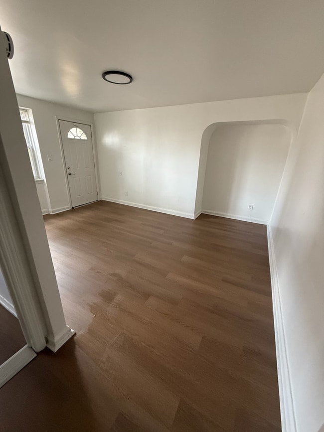 Building Photo - Ridley Town Manor II LLC