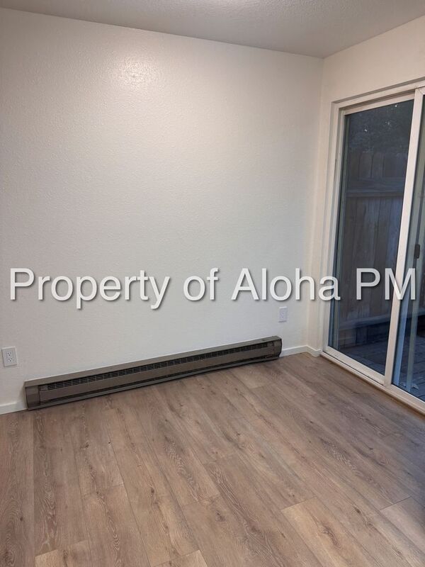 Building Photo - 1760 S Barlow Ln
