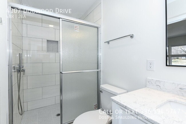 Building Photo - 4107 Dogwood Dr