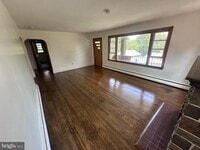 Building Photo - 6914 Edgemont Rd