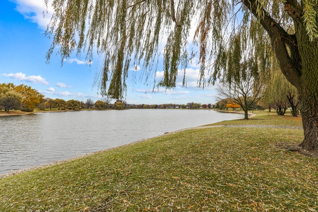 Building Photo - 817 Wellington Ave