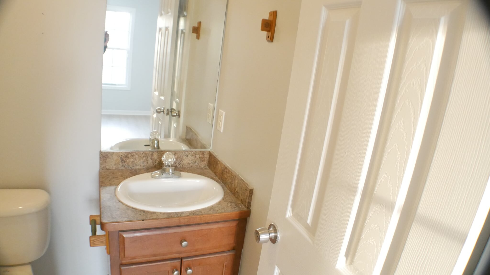 Building Photo - 1738 Eli Pl