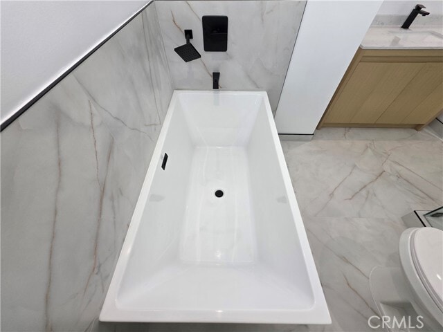 Building Photo - 17103 Kingsbury St