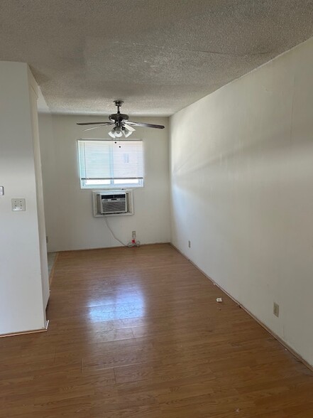 Building Photo - 236 Monterey Rd