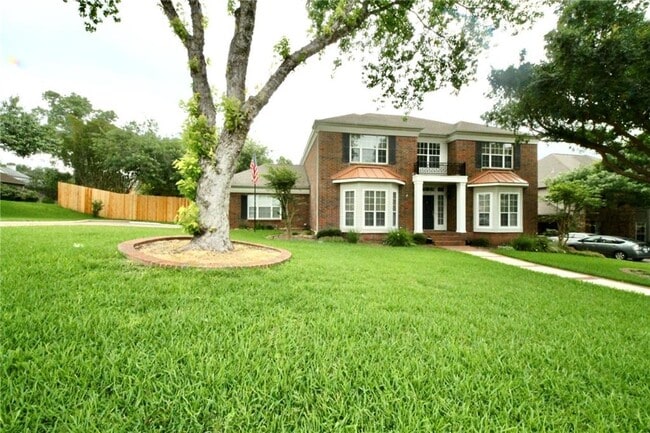 Building Photo - 8910 Marybank Dr
