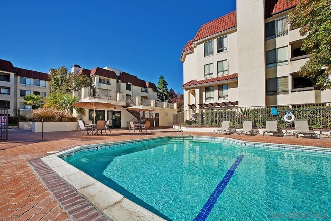 Building Photo - 5865 Friars Rd