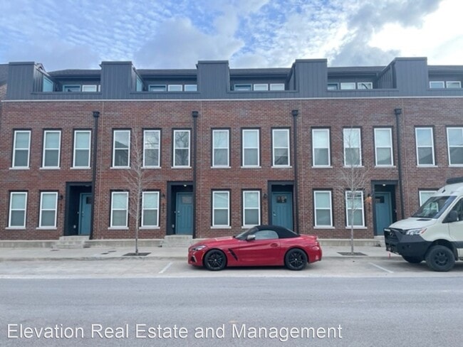 Primary Photo - 2 br, 2 bath House - 427 SW B Street
