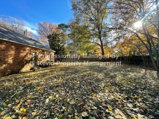Building Photo - 99 Perkins Extd