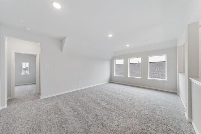 Building Photo - 29002 Hauter Wy
