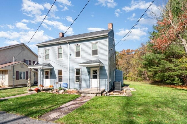 Primary Photo - 215 Pine Grove Rd