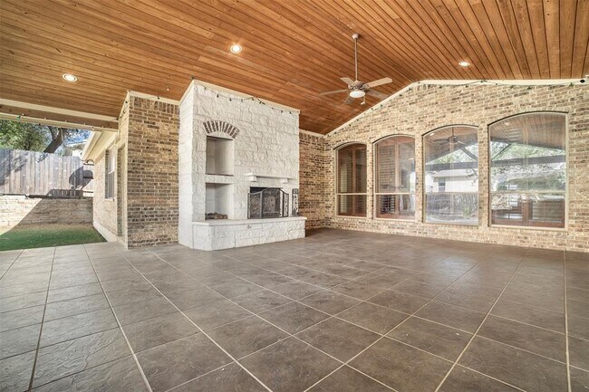 Building Photo - 340 Grafton Ln
