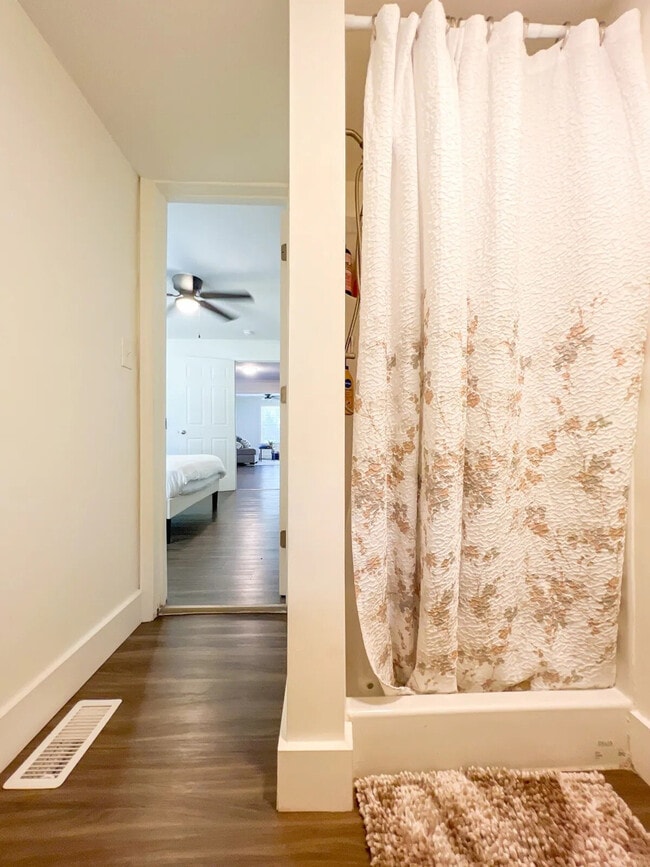 Building Photo - 214 McGarity St