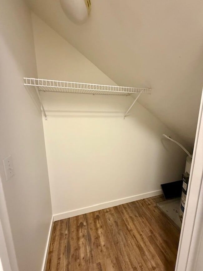 Building Photo - 1290 NW Knoxville Blvd