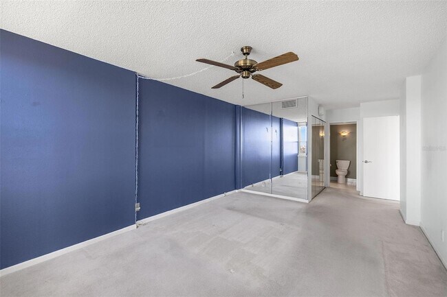 Building Photo - 9415 Blind Pass Rd