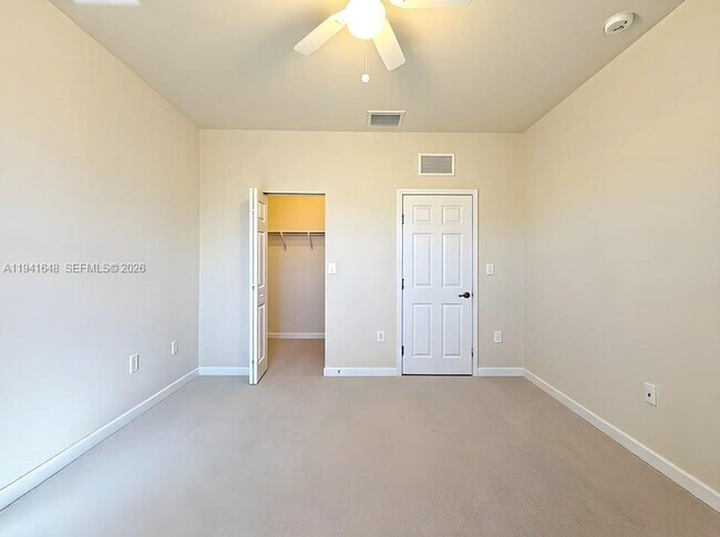 Building Photo - 3511 W 89th Pl