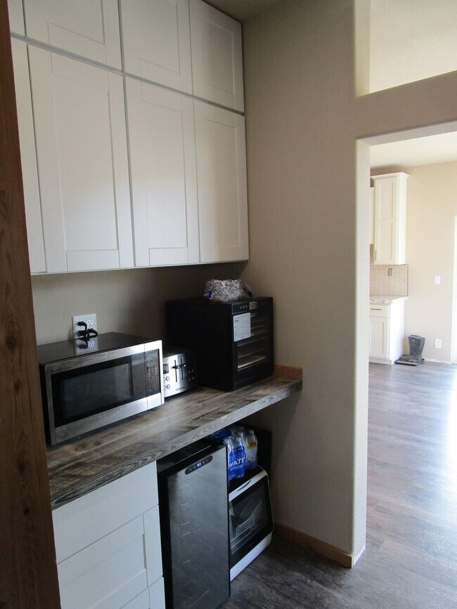 Building Photo - Schedule A Showing Today! Home on 5 Acres with Barn, Shop and Direct Access to BLM Land - Availab...