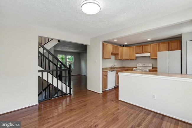 Building Photo - 337 Gundry Dr