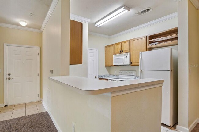 Building Photo - 18332 Bridle Club Dr