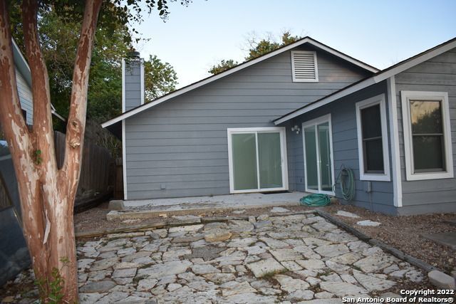 Building Photo - 7719 Skyline Ridge Dr
